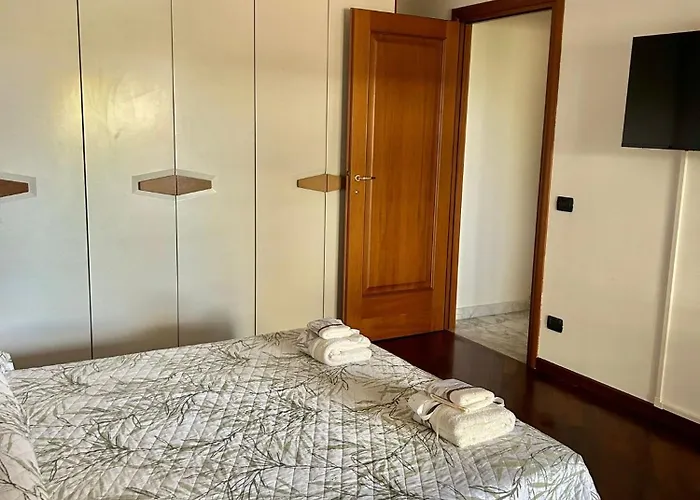 Appartamento Phoenix Eur - Piscina Stagionale Roma